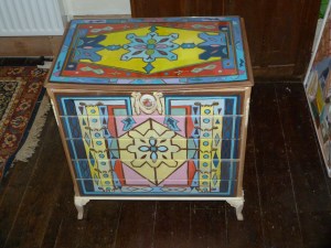 NEW CHEST OF DRAWERS